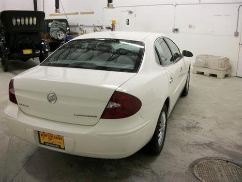 Buick LaCrosse 2005 photo 1