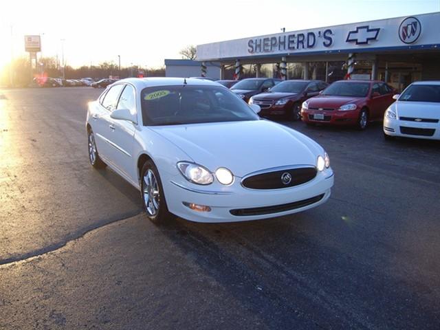 Buick LaCrosse 2005 photo 1