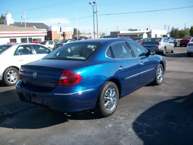 Buick LaCrosse 2005 photo 1