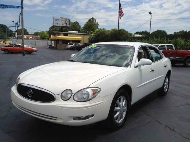 Buick LaCrosse 2006 photo 1