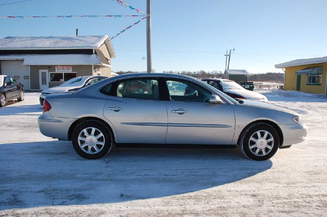 Buick LaCrosse 2006 photo 3