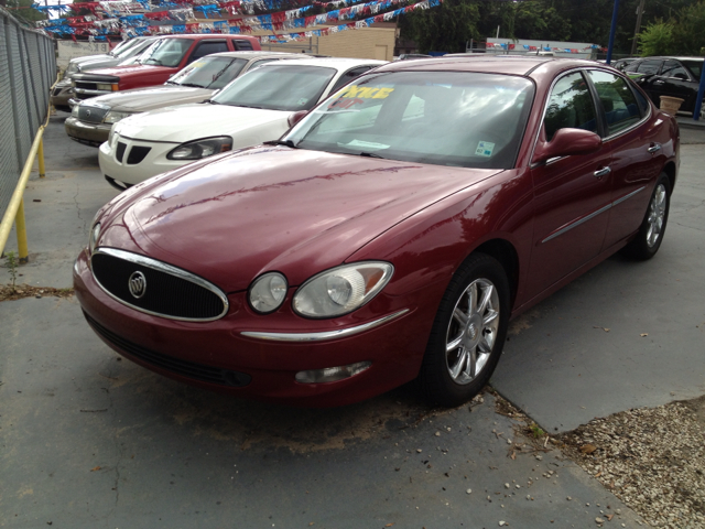 Buick LaCrosse 2006 photo 1