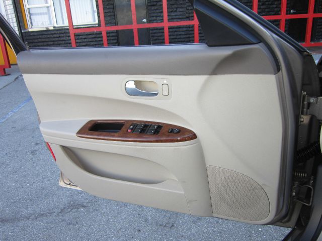 Buick LaCrosse 2006 photo 3