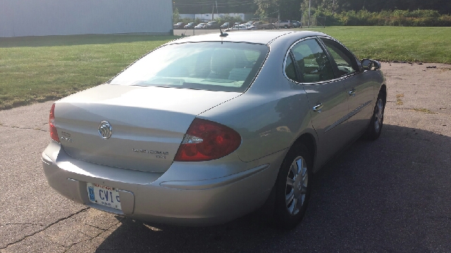 Buick LaCrosse 2006 photo 4