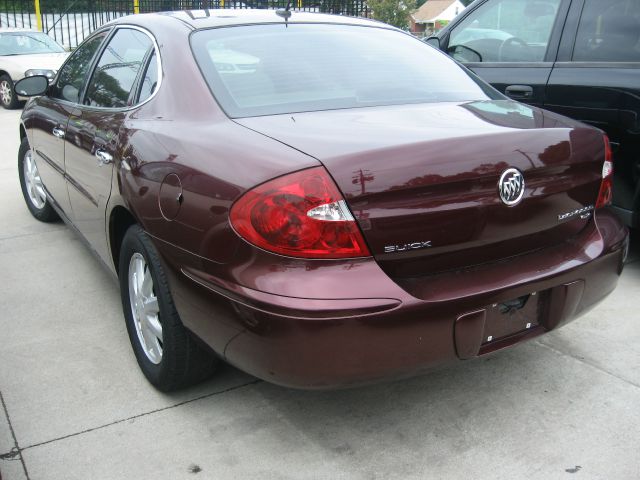 Buick LaCrosse GS 460 Sedan 4D Sedan