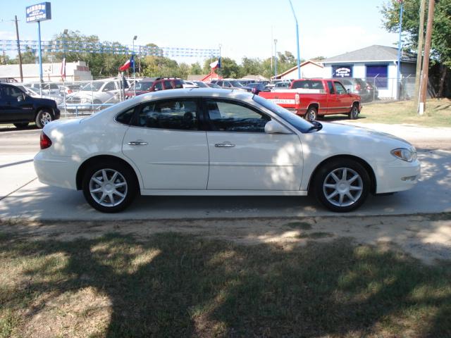 Buick LaCrosse 2006 photo 4