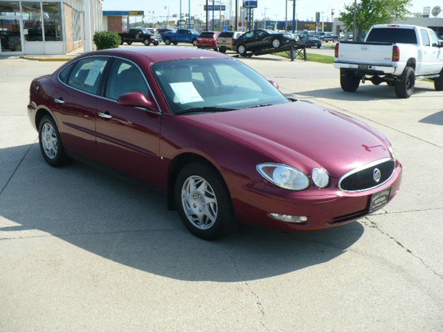 Buick LaCrosse 2006 photo 3