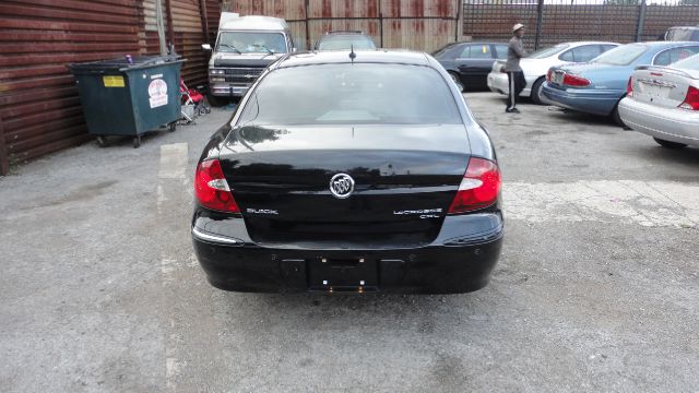 Buick LaCrosse 2006 photo 3