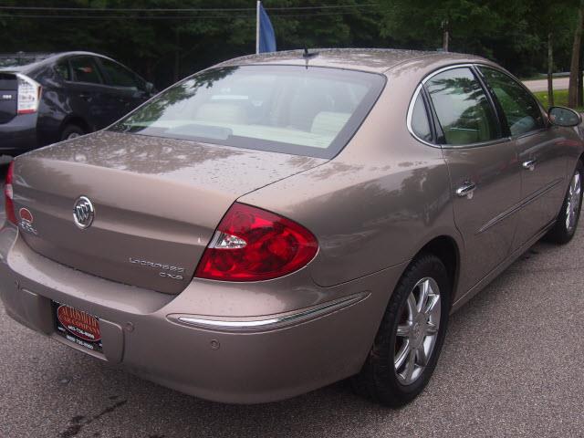 Buick LaCrosse GL Sedan 4D Sedan