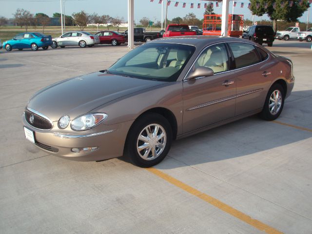 Buick LaCrosse 2006 photo 4