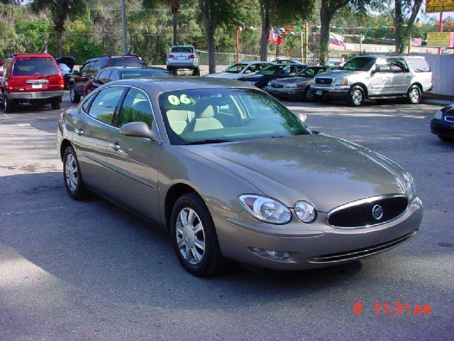 Buick LaCrosse 2006 photo 3