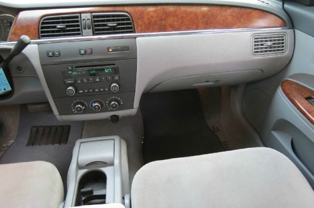 Buick LaCrosse 2006 photo 19