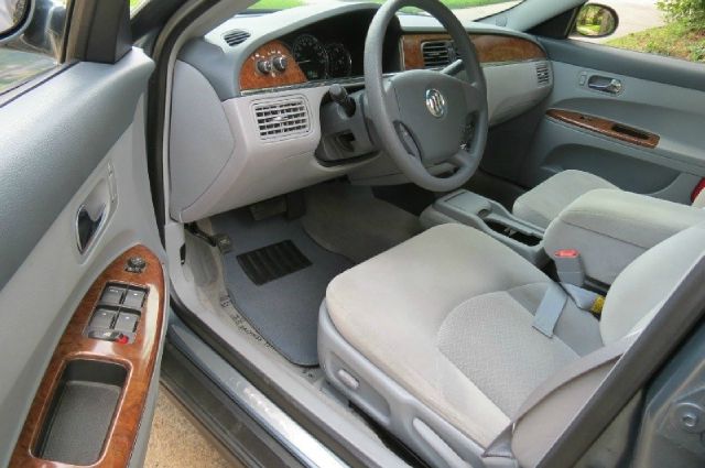 Buick LaCrosse 2006 photo 36