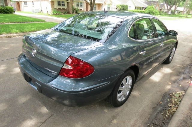 Buick LaCrosse 2006 photo 8