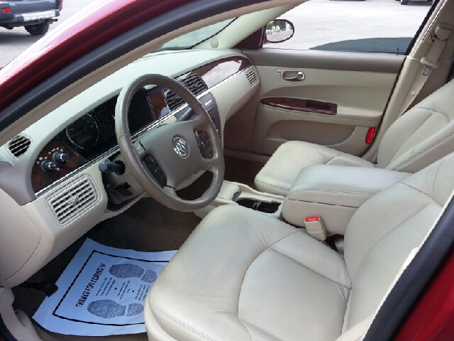 Buick LaCrosse 2007 photo 2