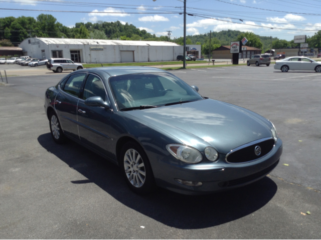 Buick LaCrosse 2007 photo 2