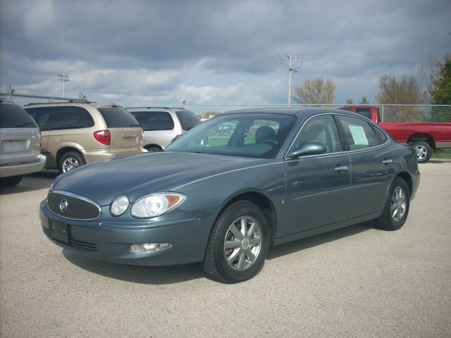 Buick LaCrosse 2007 photo 2