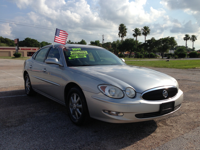 Buick LaCrosse 2007 photo 3