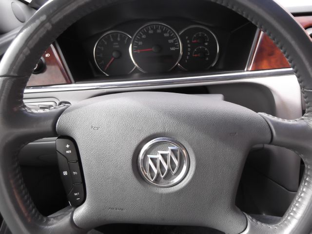 Buick LaCrosse 2007 photo 12