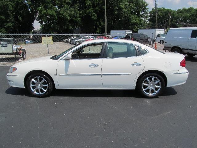 Buick LaCrosse 2007 photo 2