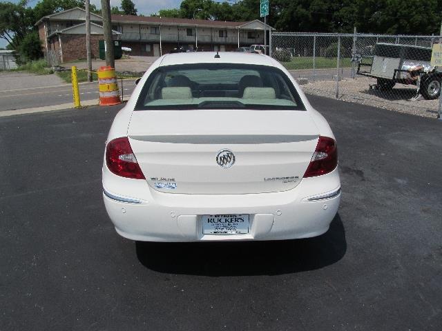 Buick LaCrosse 2007 photo 3