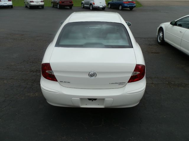 Buick LaCrosse 2007 photo 4