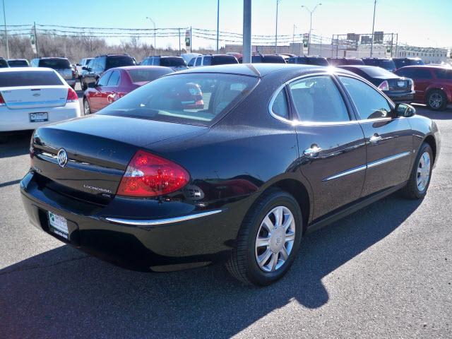 Buick LaCrosse 2008 photo 1