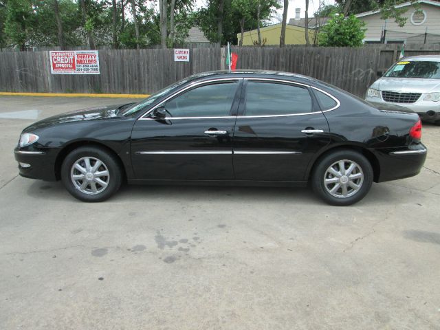 Buick LaCrosse 2008 photo 3