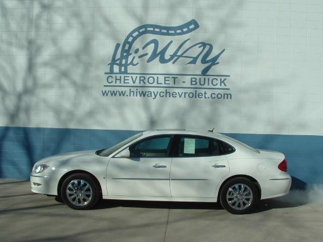 Buick LaCrosse 2008 photo 3