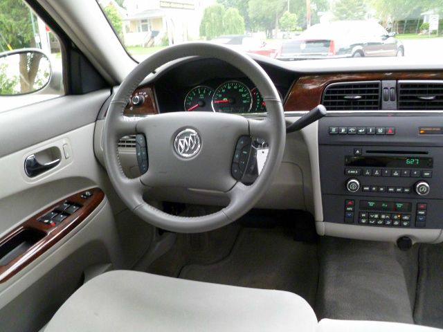 Buick LaCrosse 2008 photo 11