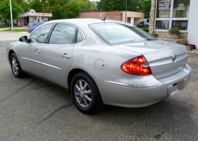 Buick LaCrosse 2008 photo 18