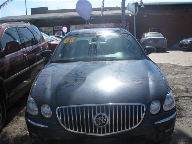 Buick LaCrosse 2008 photo 2