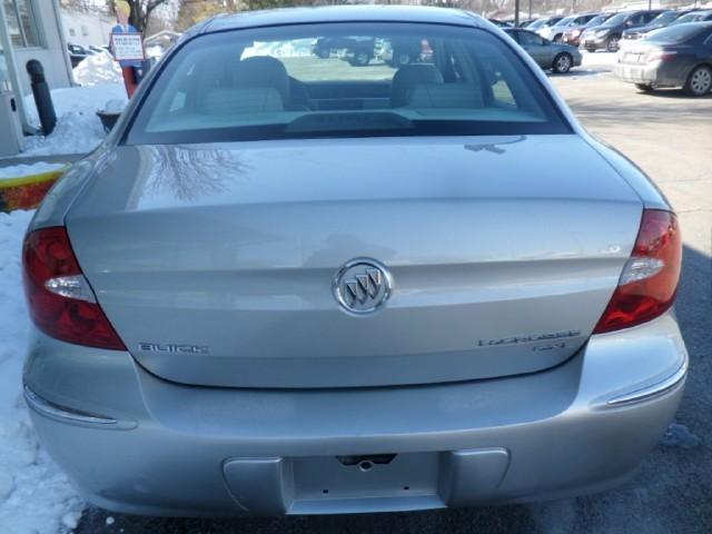 Buick LaCrosse 2008 photo 3