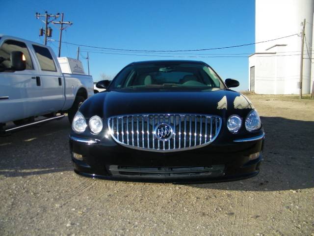 Buick LaCrosse 2008 photo 2