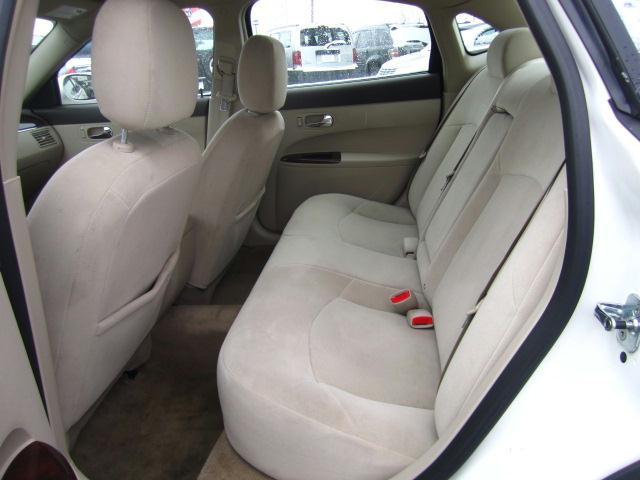 Buick LaCrosse 2008 photo 3