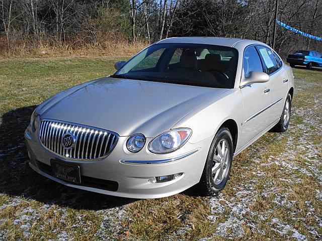 Buick LaCrosse All The Whistlesbells Sedan