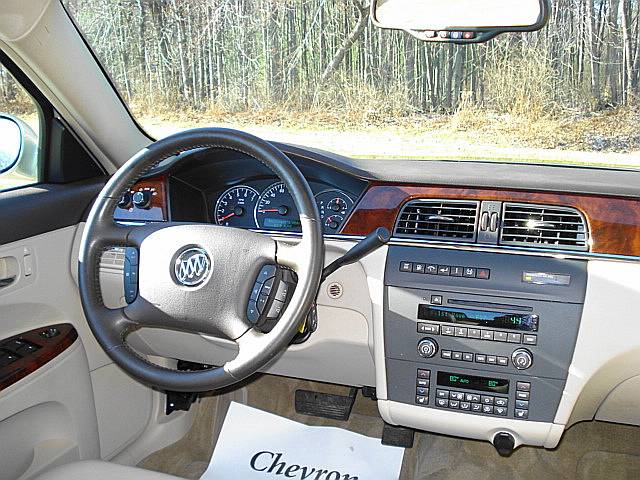 Buick LaCrosse 2008 photo 1