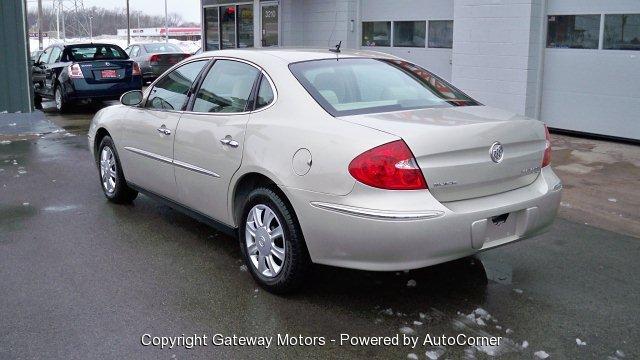 Buick LaCrosse 2008 photo 4