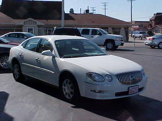 Buick LaCrosse 2008 photo 3