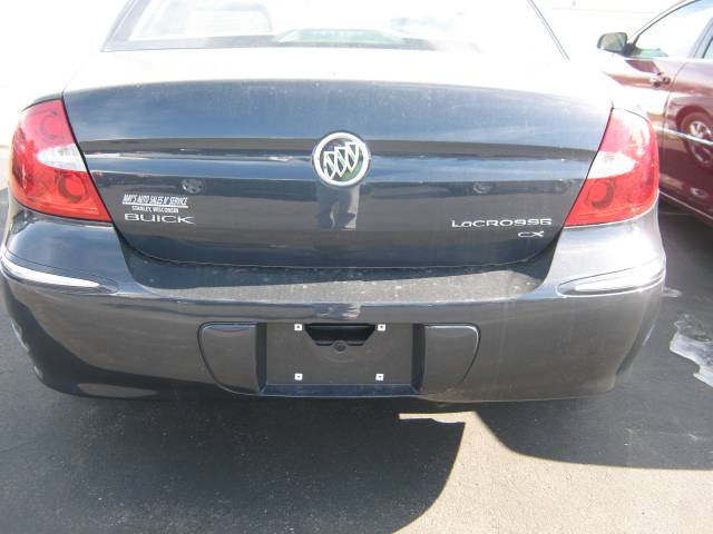 Buick LaCrosse 2008 photo 2