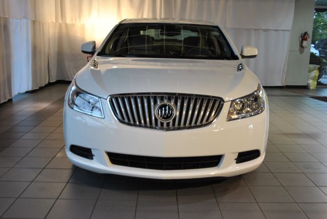 Buick LaCrosse GS 460 Sedan 4D Sedan