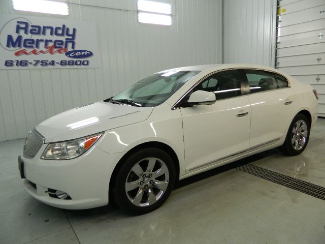 Buick LaCrosse 2010 photo 4