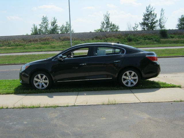 Buick LaCrosse 2010 photo 4