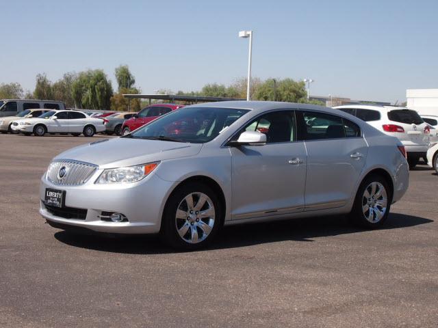 Buick LaCrosse 2010 photo 16