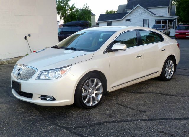 Buick LaCrosse 2010 photo 4