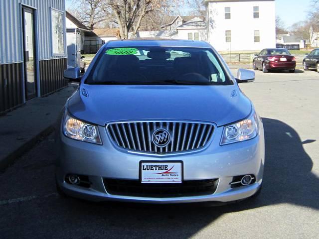 Buick LaCrosse 2010 photo 4