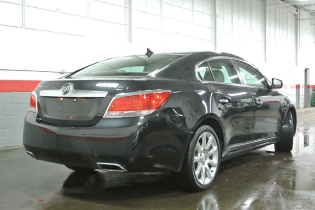 Buick LaCrosse 2010 photo 26