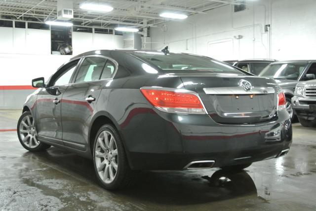 Buick LaCrosse 2010 photo 4