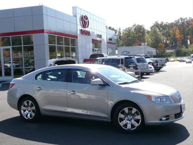 Buick LaCrosse All The Whistlesbells Sedan