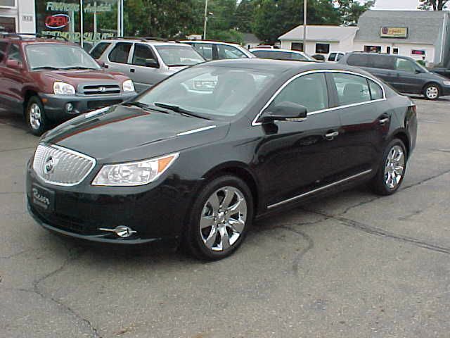 Buick LaCrosse 2011 photo 3